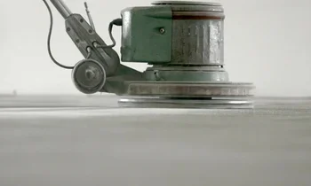 Capa do post “Preparação da Superfície para pintura do Piso”.